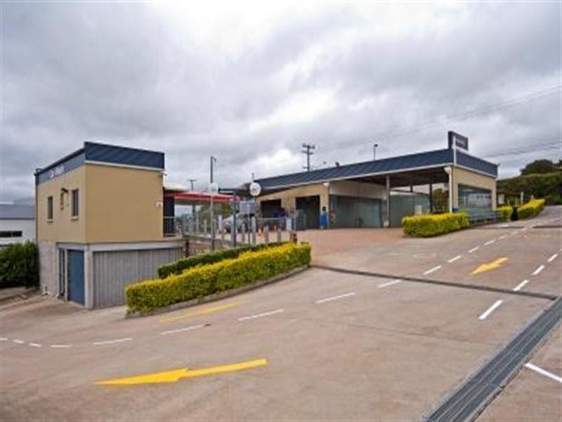 879 Ruthven Street, Kearneys Spring QLD 4350