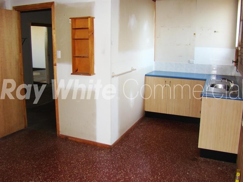 437 Alderley Street, Harristown QLD 4350