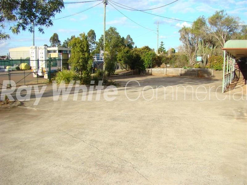 6 Rocla Court, Wilsonton QLD 4350