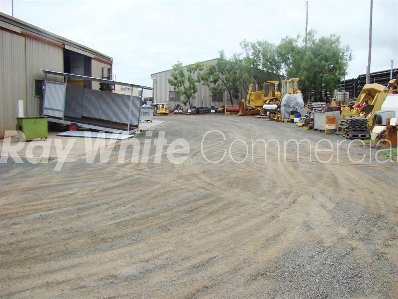 4-6 Eyers Street, Wilsonton QLD 4350