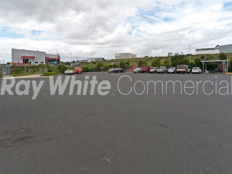 21-31 Walters Drive, Harristown QLD 4350