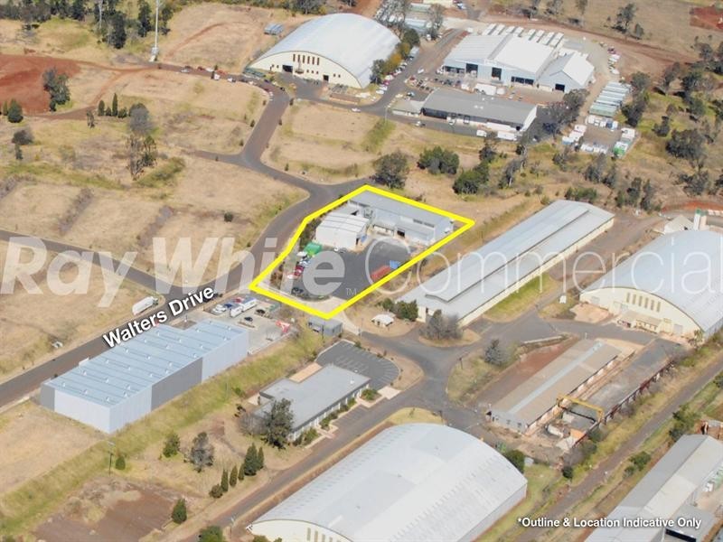 21-31 Walters Drive, Harristown QLD 4350