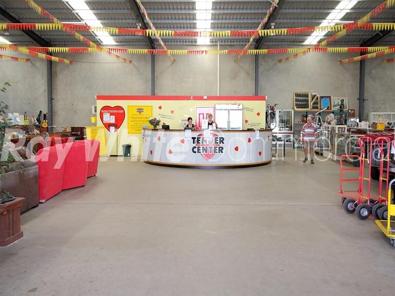 Tender Centre, The, Wilsonton QLD 4350