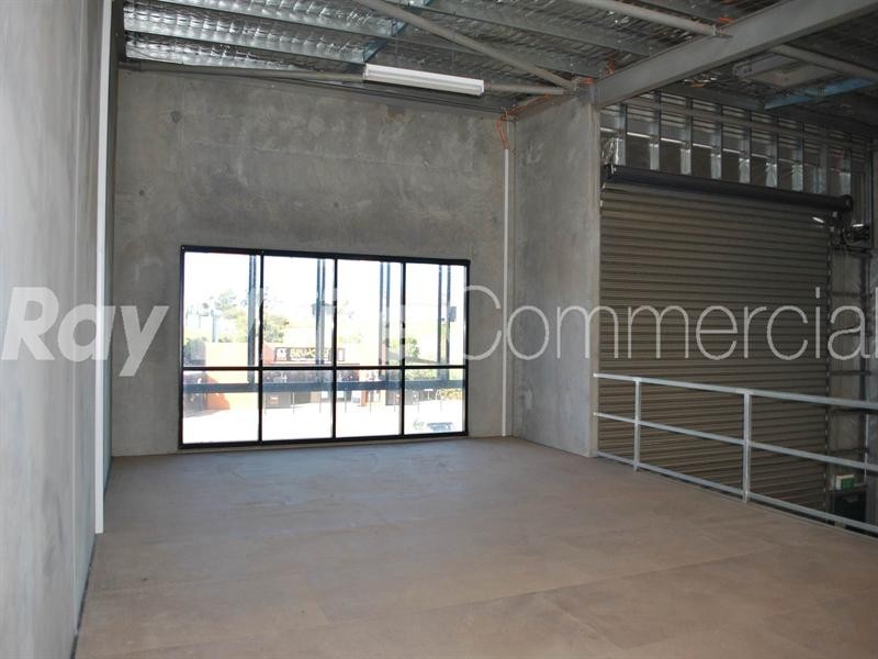 2/1-5 Gardner Court, Wilsonton QLD 4350