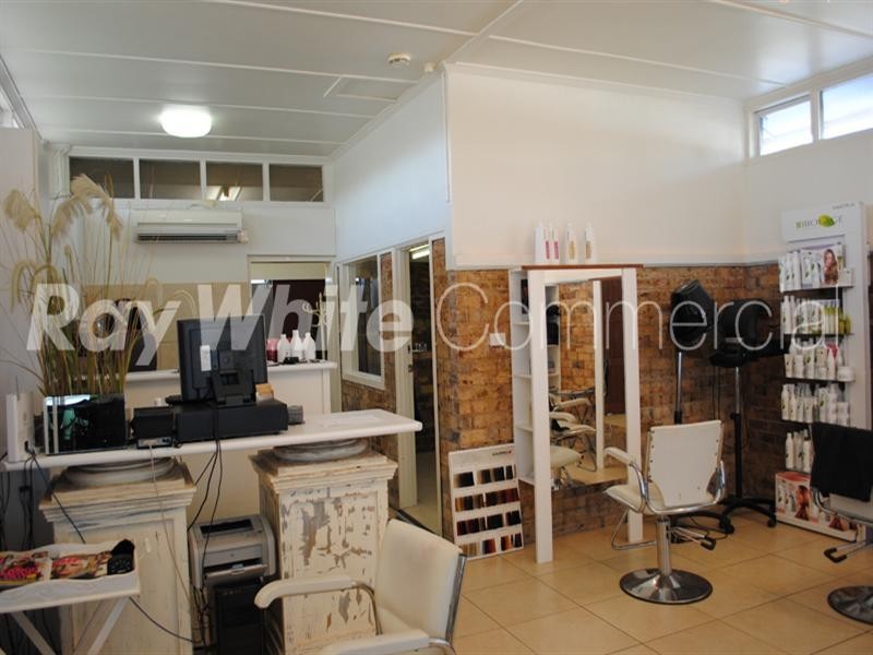 Boutique Hairdressing Salon, Toowoomba City QLD 4350
