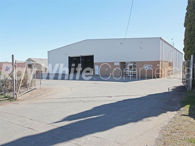 9 Mansell Street, Wilsonton QLD 4350