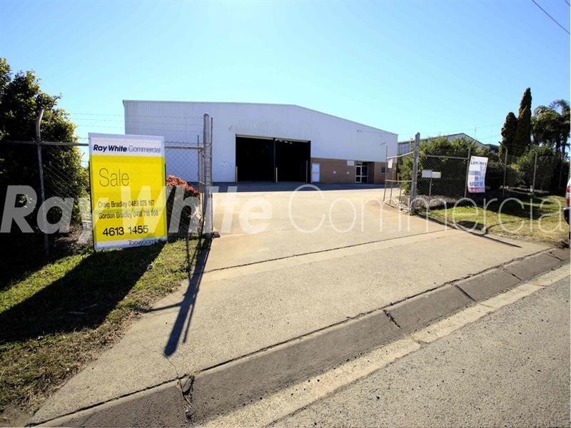 9 Mansell Street, Wilsonton QLD 4350