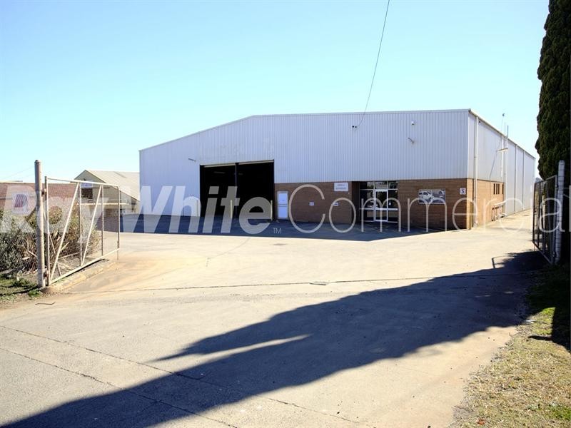 9 Mansell Street, Wilsonton QLD 4350