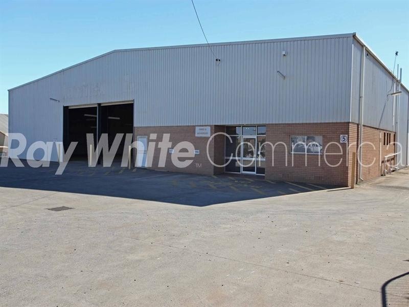 9 Mansell Street, Wilsonton QLD 4350