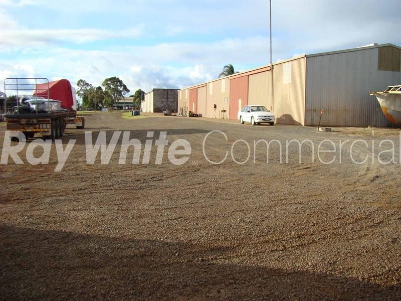 46 Industrial Avenue, Wilsonton QLD 4350