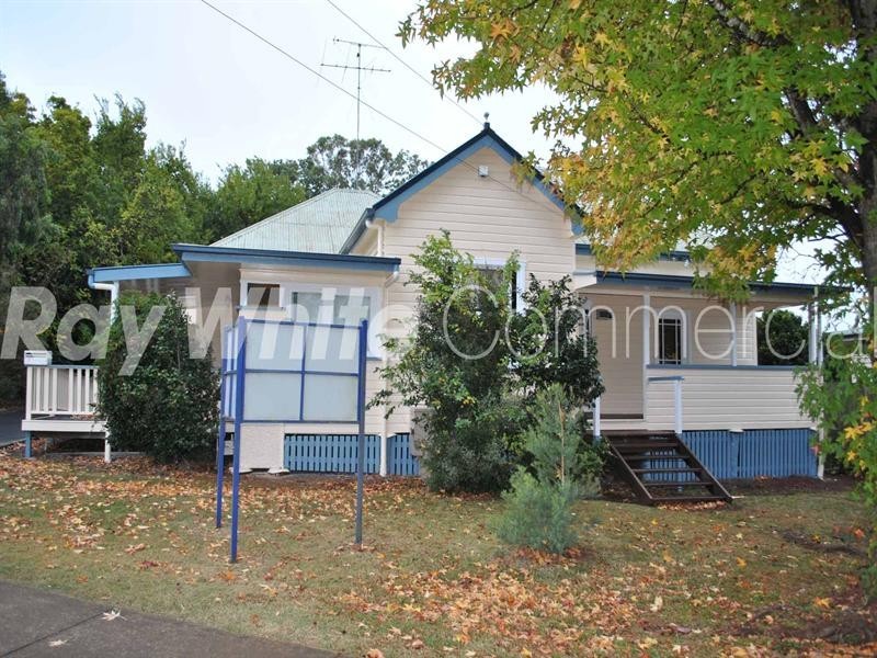 71 Hill Street, Newtown QLD 4350