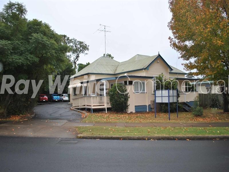 71 Hill Street, Newtown QLD 4350