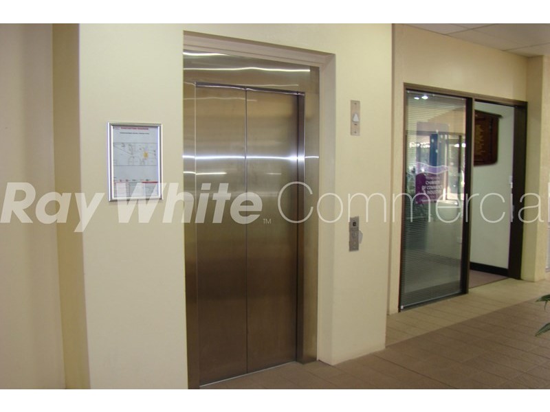 566 Ruthven Street, Toowoomba City QLD 4350