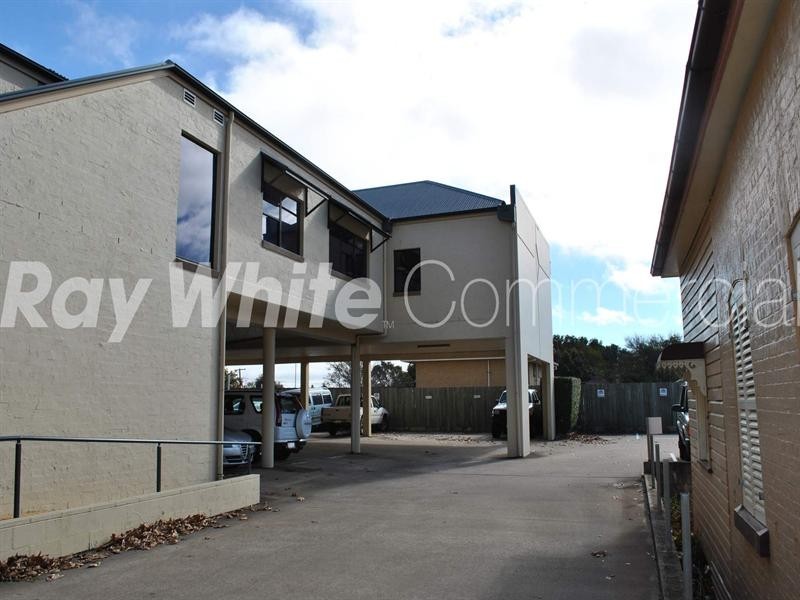 1B/109 Herries Street, East Toowoomba QLD 4350