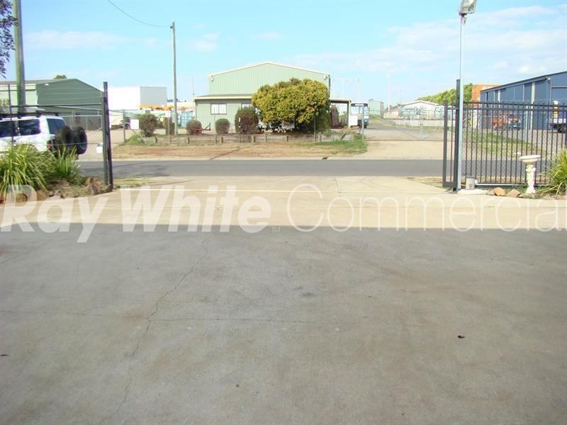 2 Molloy Street, Torrington QLD 4350