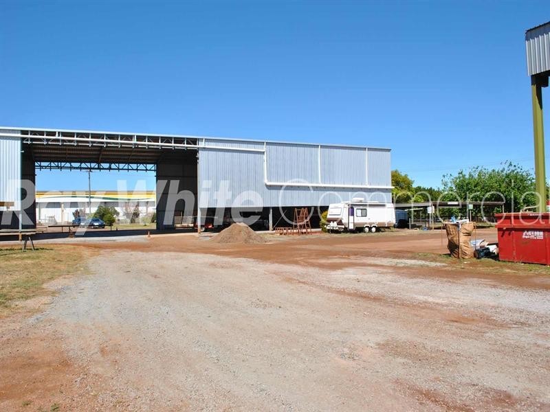Shed 3, 12-30 Enterprise Street, Wilsonton QLD 4350