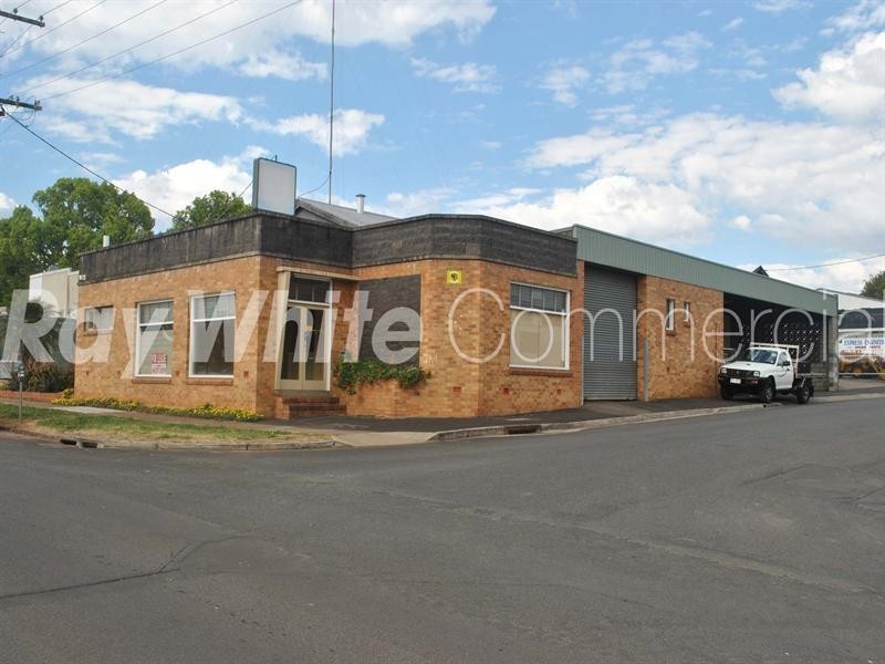 2-4 Neil Street, Toowoomba City QLD 4350