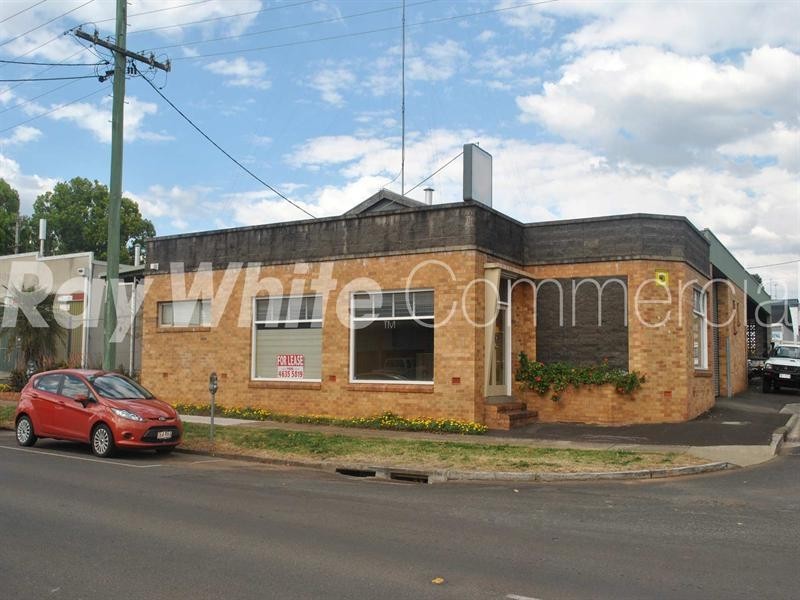 2-4 Neil Street, Toowoomba City QLD 4350