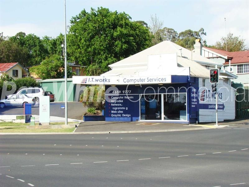 180 Ruthven Street, North Toowoomba QLD 4350