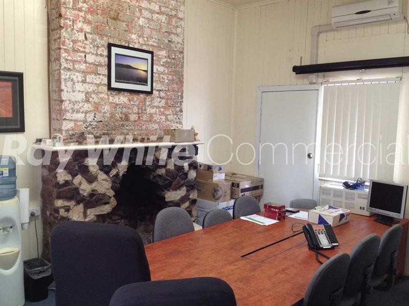 180 Ruthven Street, North Toowoomba QLD 4350