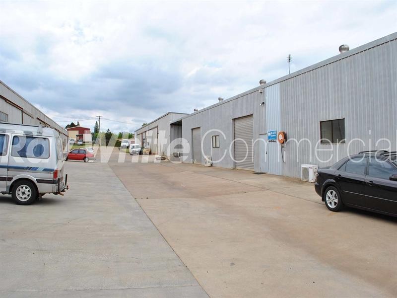 Shed 4, 17 Sowden Street, Drayton QLD 4350