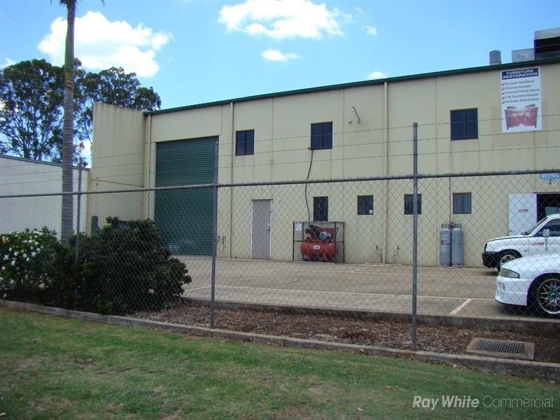 74 Hampton Street, Harristown QLD 4350