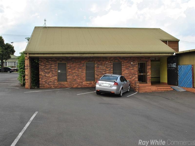 2/200 Herries Street, Toowoomba City QLD 4350