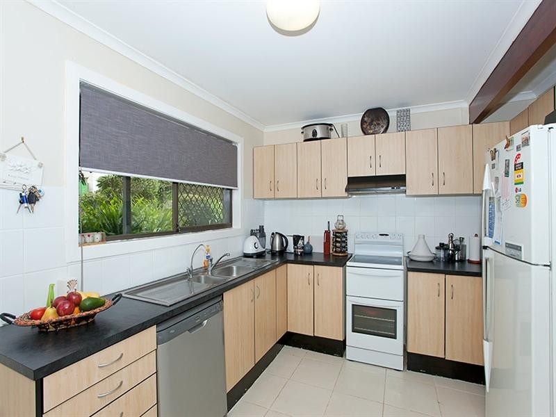 Unit 27, 2 Benjamin Street, Mount Lofty QLD 4350