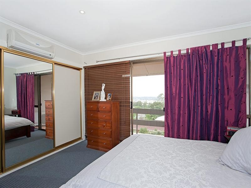 Unit 27, 2 Benjamin Street, Mount Lofty QLD 4350