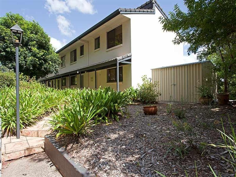 Unit 27, 2 Benjamin Street, Mount Lofty QLD 4350