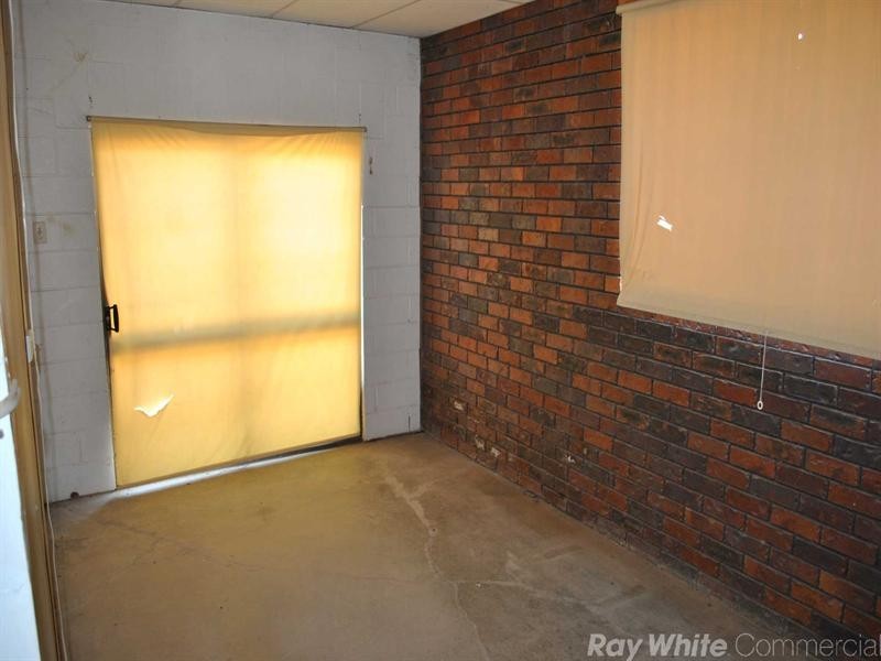 2 Stradbroke Street, Rockville QLD 4350