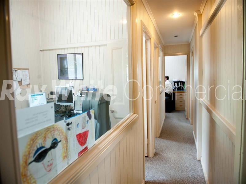 3 Thomas Street, Toowoomba City QLD 4350