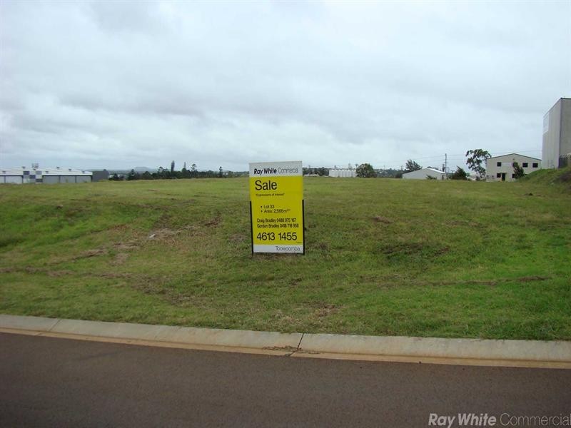 9-11 Spalding Street, Harristown QLD 4350