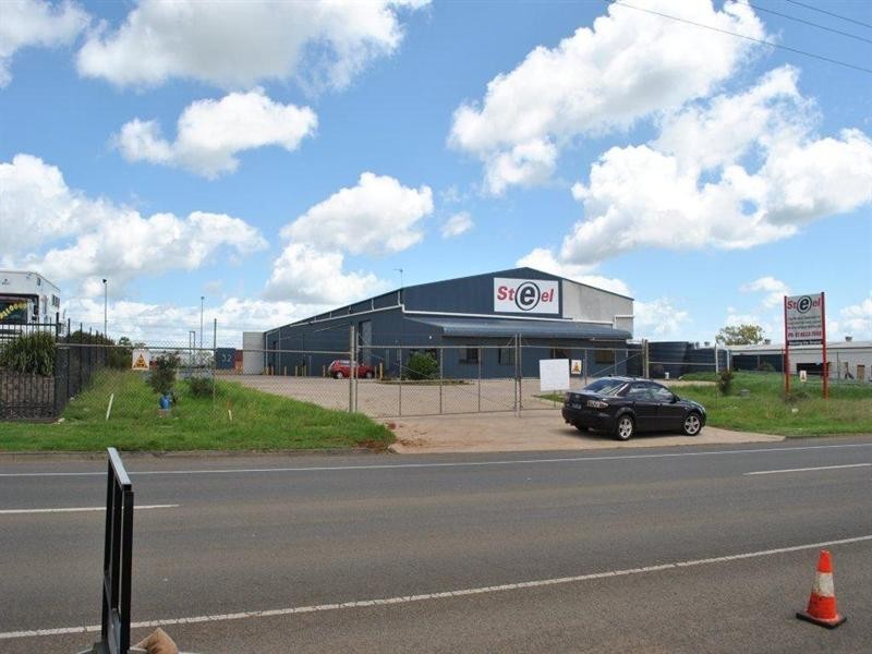 32 Carrington Road, Wilsonton QLD 4350