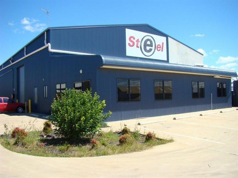 32 Carrington Road, Wilsonton QLD 4350