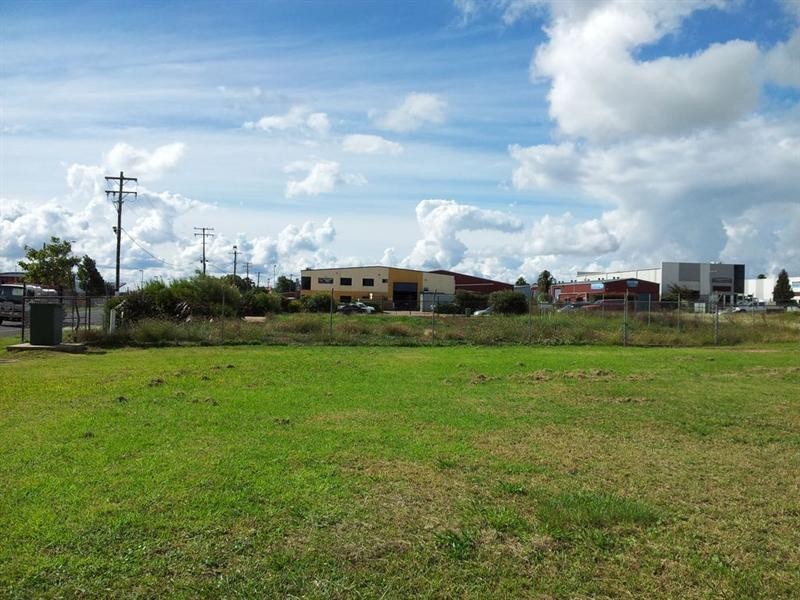 10 Tradewinds Court, Glenvale QLD 4350