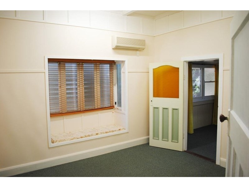 12 Rens Street, Toowoomba City QLD 4350