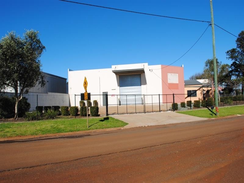 10 – 12 Murdoch Street, Drayton QLD 4350