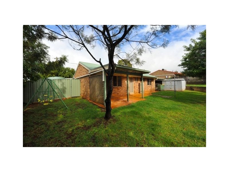 1 Hardy Court, Wilsonton QLD 4350