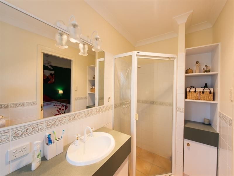 15 Paddington Court, Middle Ridge QLD 4350