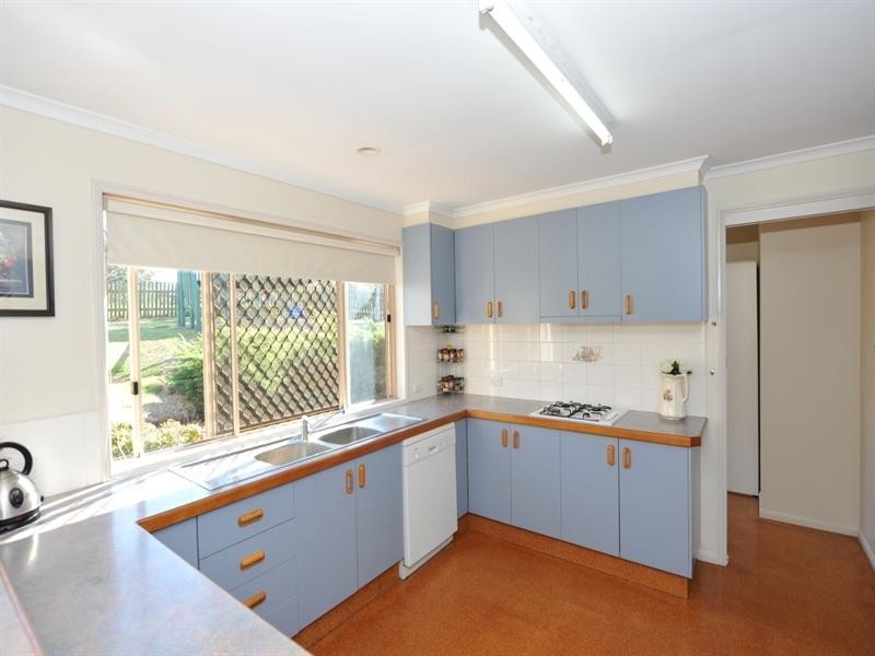 13 Kurrajong Court, Meringandan West QLD 4352