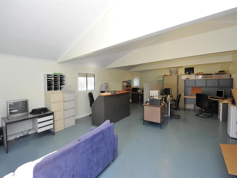 13 Kurrajong Court, Meringandan West QLD 4352