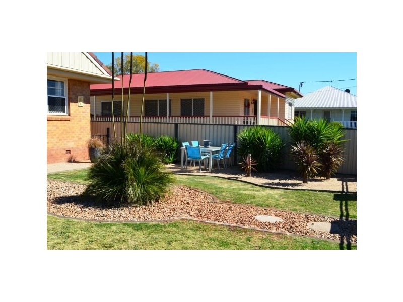 14 Vera Street, Newtown QLD 4350