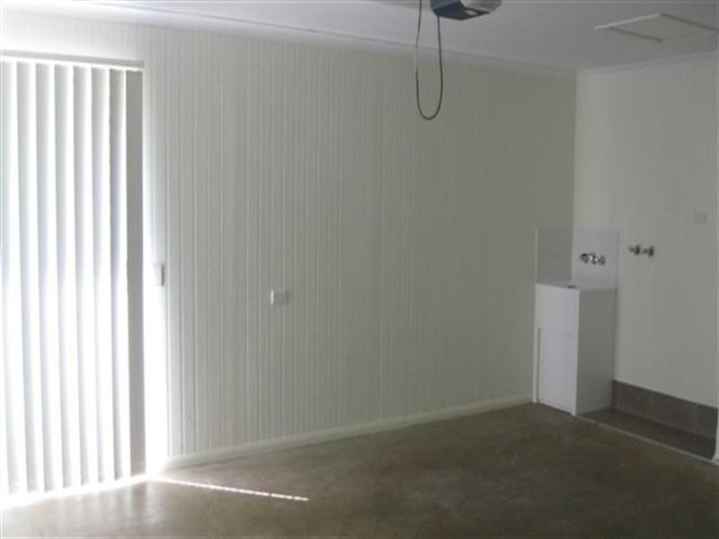 39 Sunset Drive, Glenvale QLD 4350