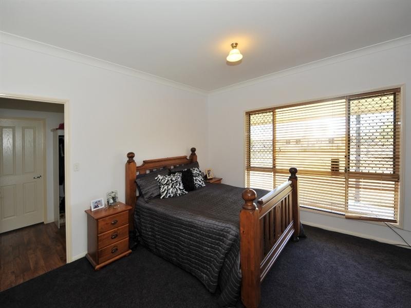 3 Madison Court, Glenvale QLD 4350