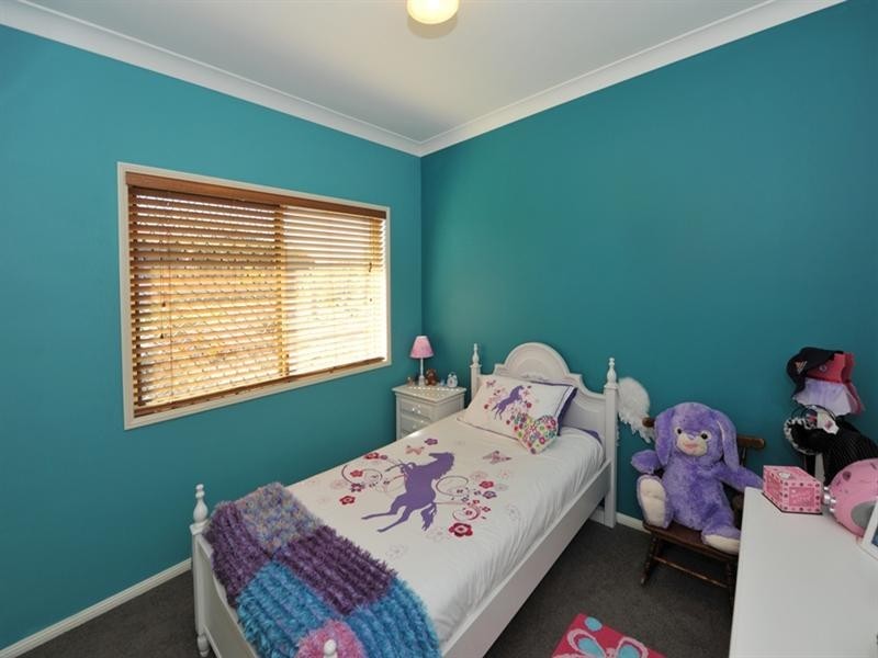 3 Madison Court, Glenvale QLD 4350