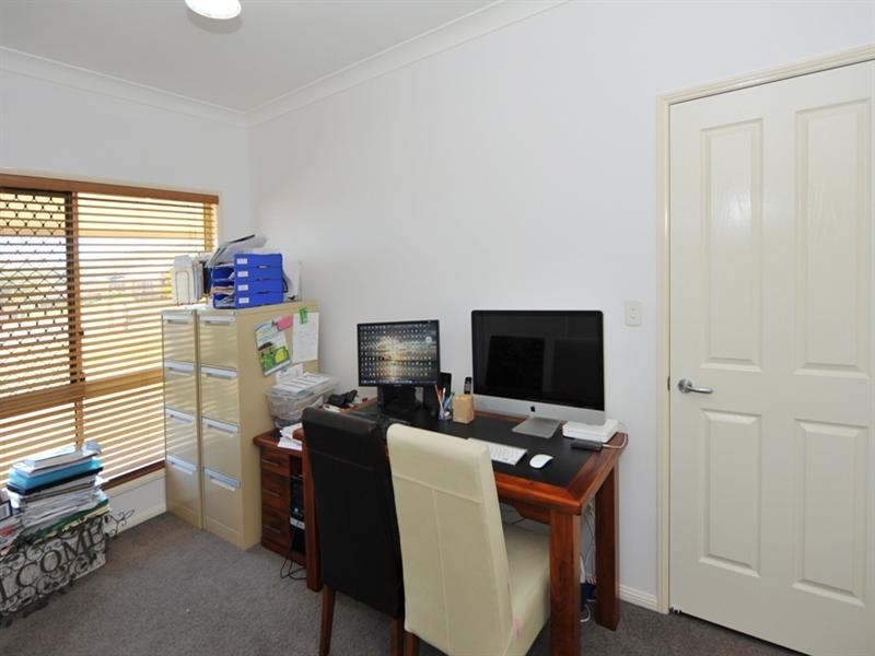 3 Madison Court, Glenvale QLD 4350