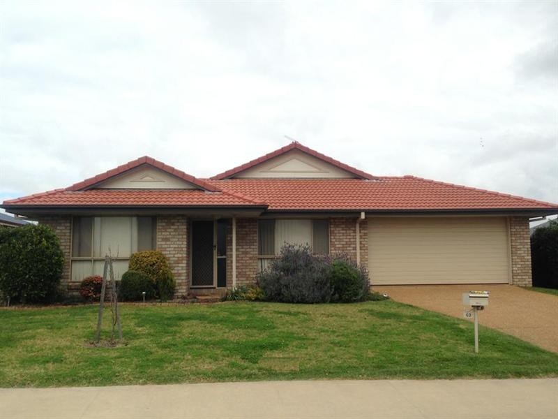 69 Polzin Road, Highfields QLD 4352