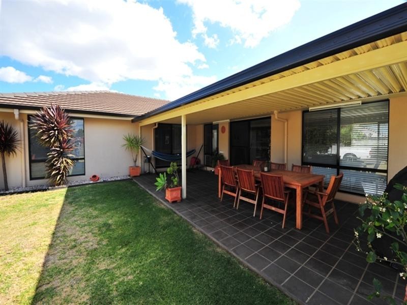 20 Tennyson Court, Westbrook QLD 4350