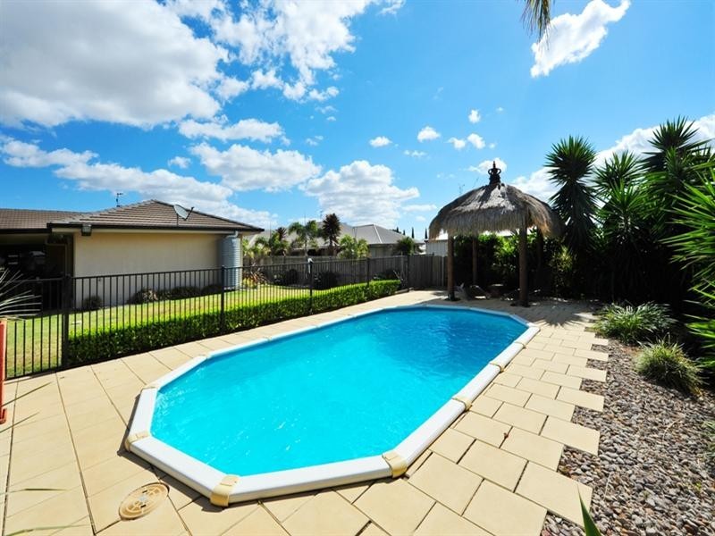 20 Tennyson Court, Westbrook QLD 4350